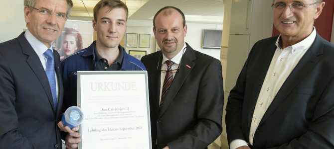 Lehrling des Monats September kommt aus Wuppertal